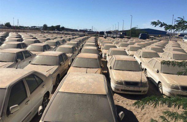 بررسی وضعیت خودروهای وارداتی که در گمرک متوقف شده است