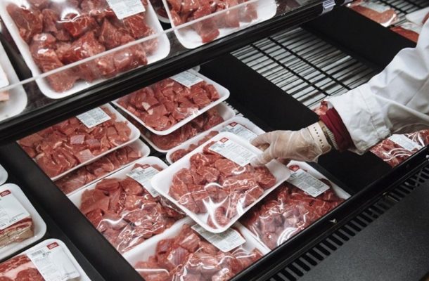 تداوم گرانی گوشت قرمز و کاهش سرانه مصرف آن در کشور